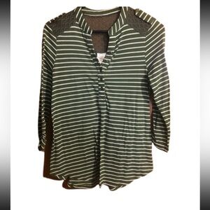 Self Esteem Black and White Buttoned Relaxed Blouse